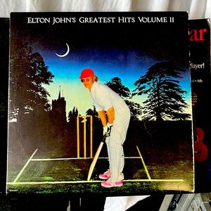 Elton John greatest hits volume 2 vinyl record